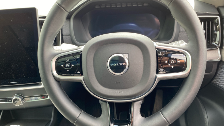 Volvo XC90 2.0 B5P Ultra Dark 5dr AWD Geartronic Petrol Estate